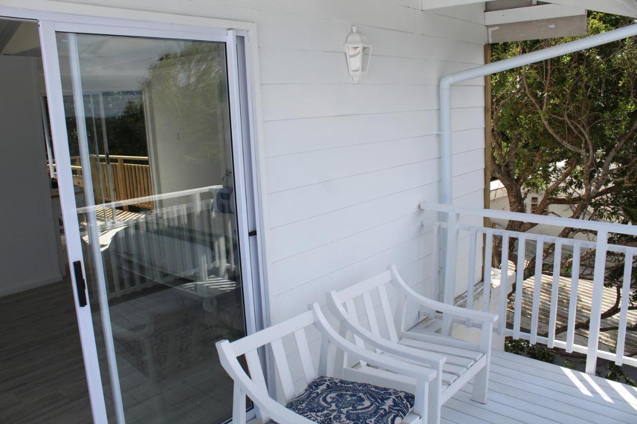 Blue'S Guest House - East London Bonza Bay Exteriör bild